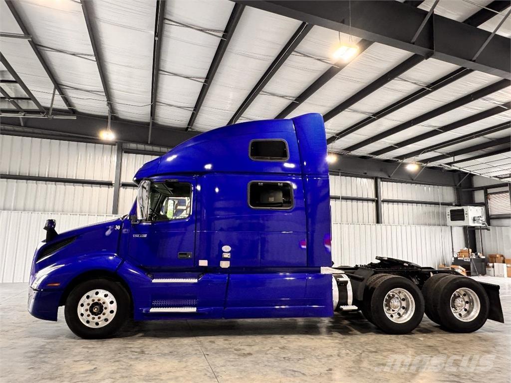 Volvo VNL860 Tegljači