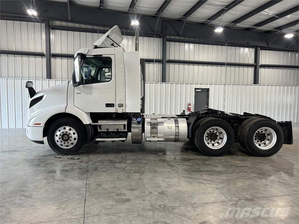 Volvo VNR64T300 Tegljači