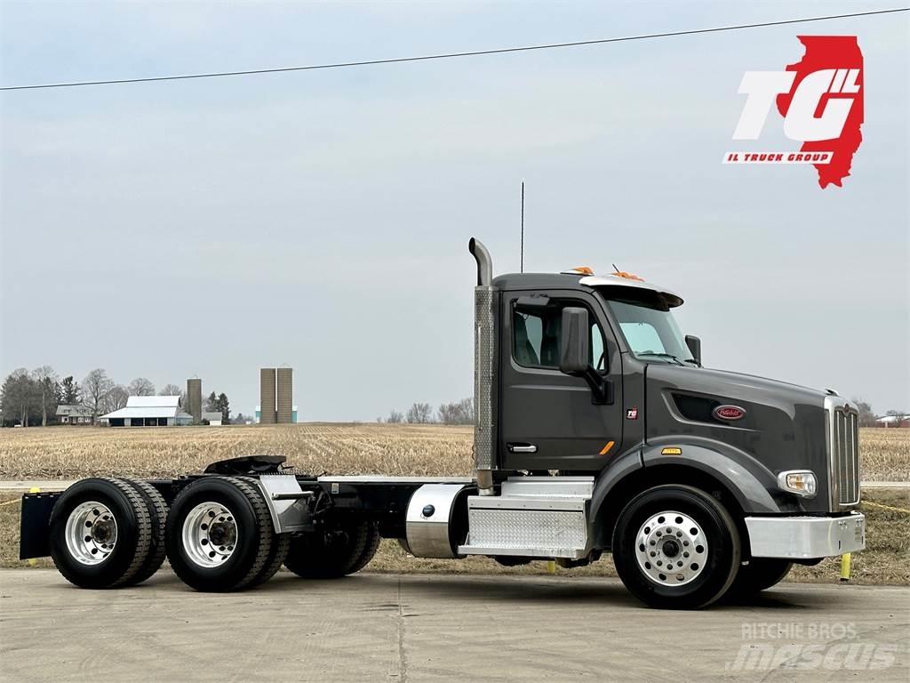 Peterbilt 567 Tegljači