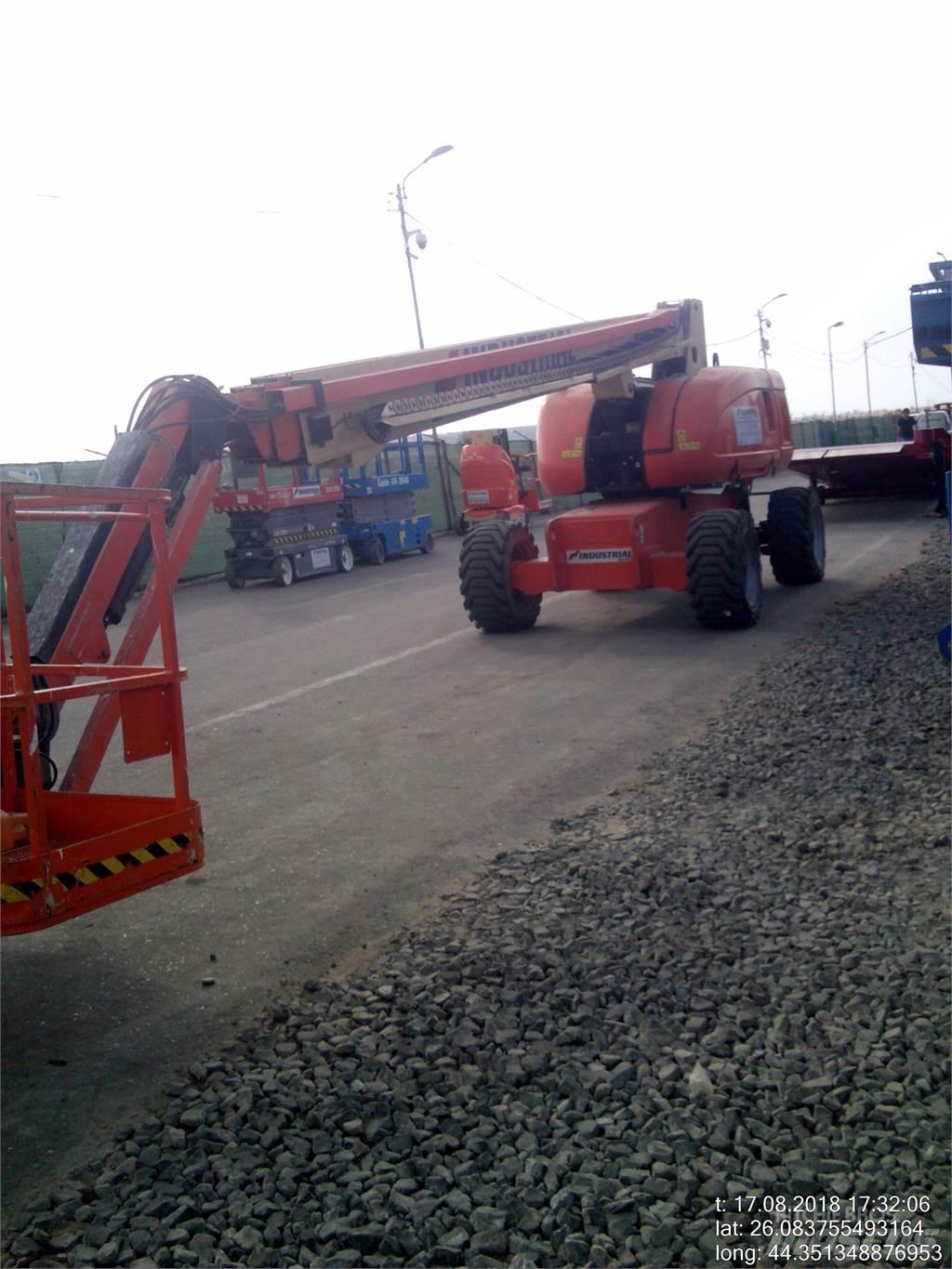 JLG 860SJ Zglobne podizne platforme