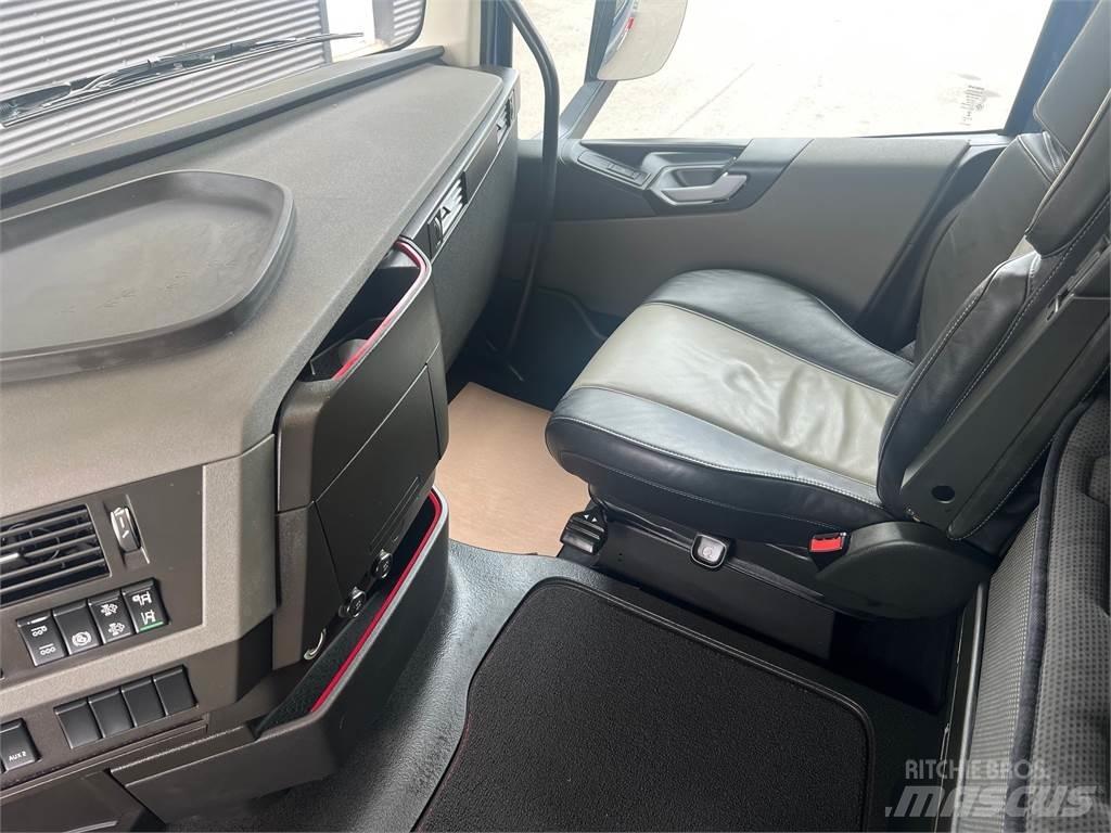 Volvo FH540 Kamioni za podizanje kablova