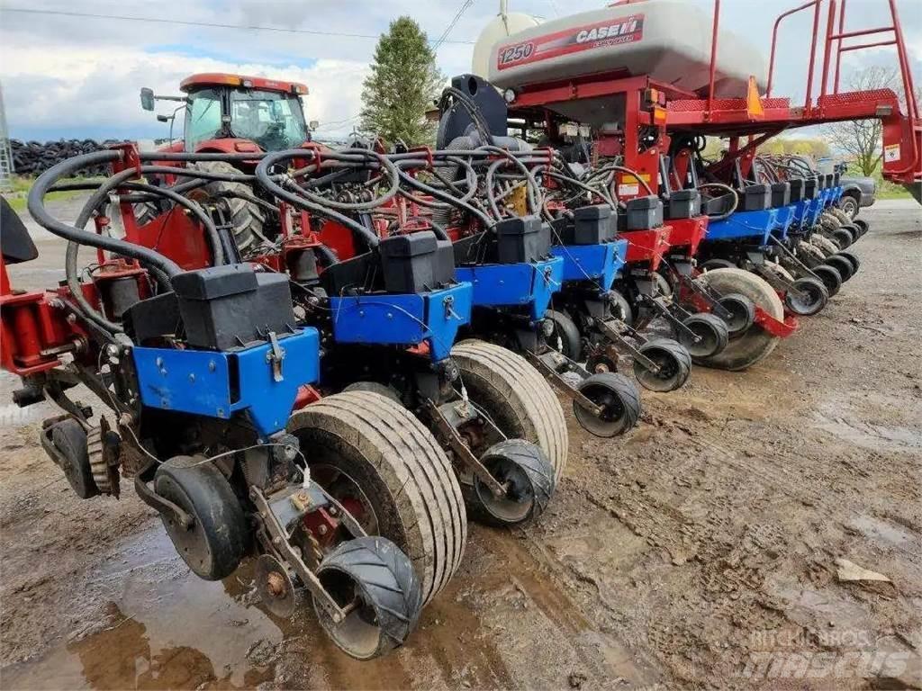 Case IH 1250 Ostale komponente za građevinarstvo