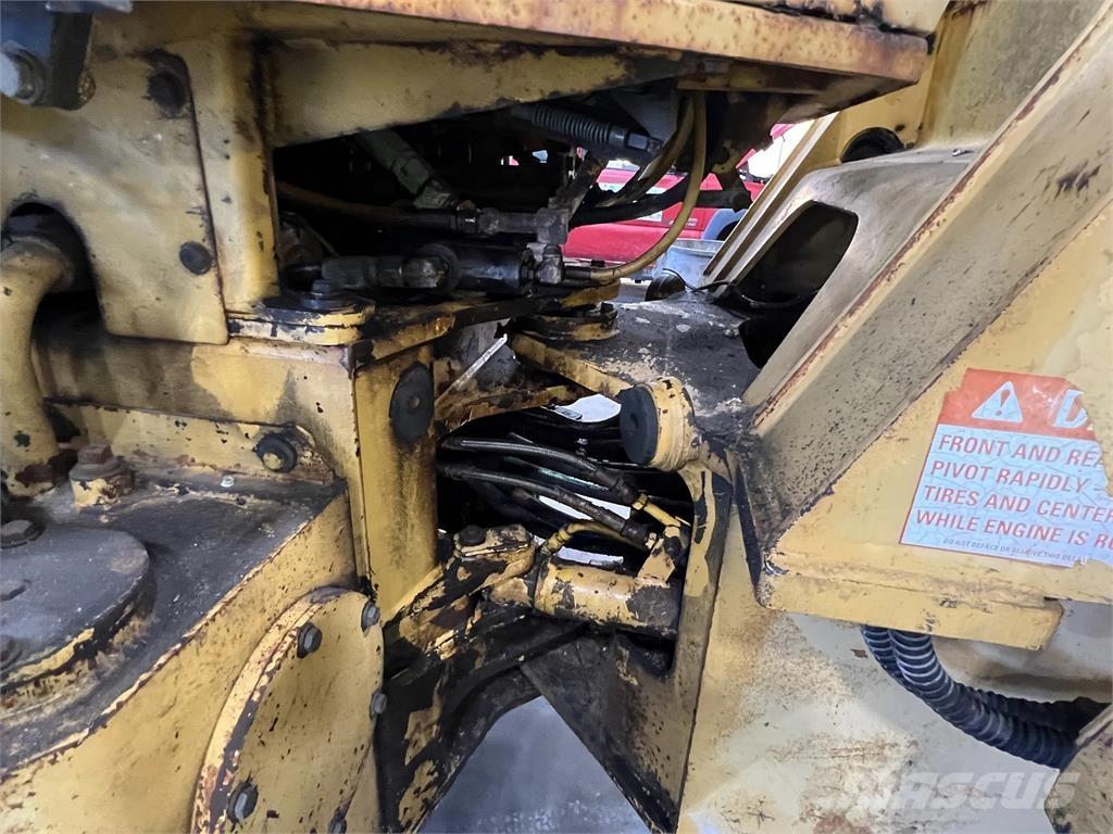 Komatsu WA180-1 Utovarivači na točkove