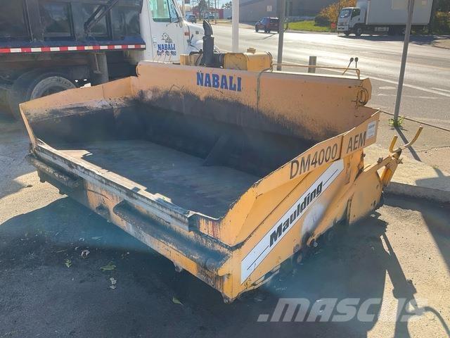  AEM DM4000 Asfaltni finišeri