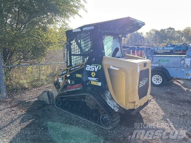 ASV RT40 Skid steer mini utovarivači