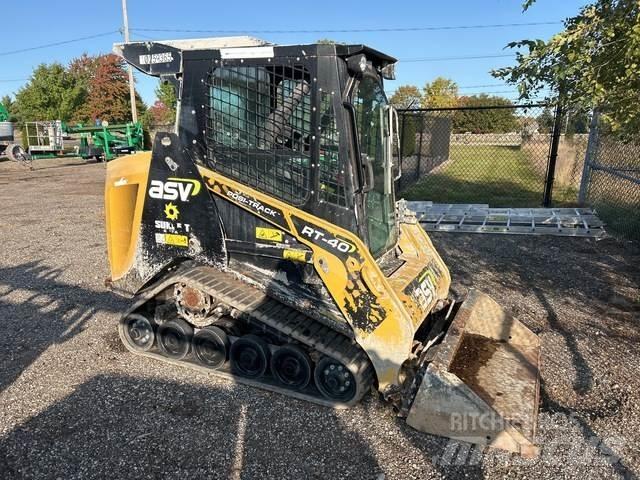 ASV RT40 Skid steer mini utovarivači