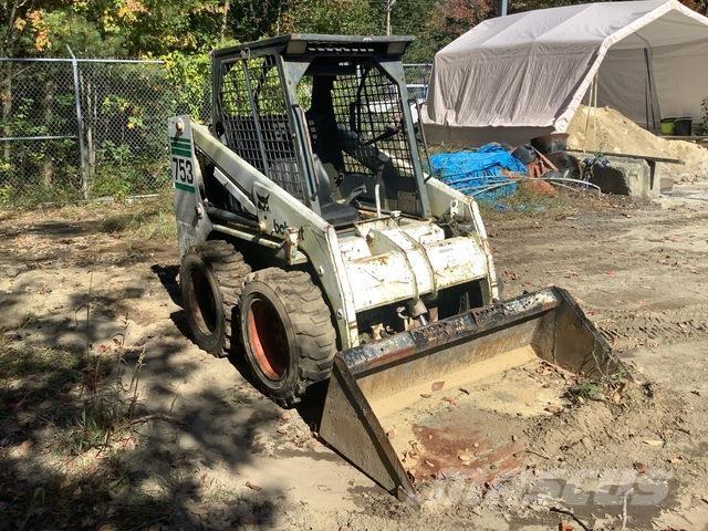 Bobcat 753 Skid steer mini utovarivači