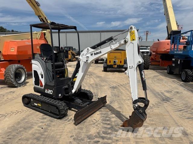Bobcat E20 Bageri guseničari