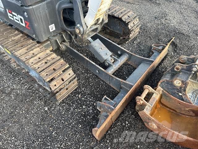 Bobcat E20Z Mini bageri < 7t