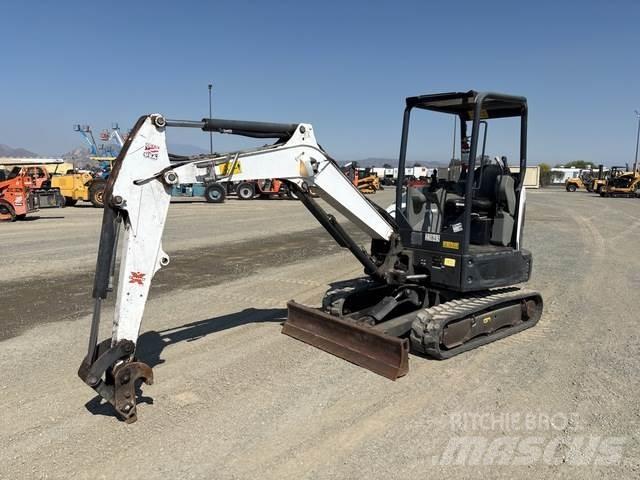 Bobcat E32I Bageri guseničari