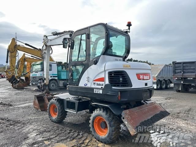 Bobcat E55W Bageri točkaši