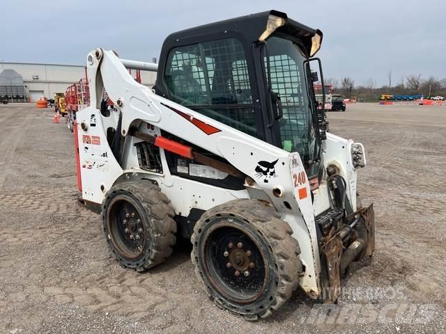 Bobcat S570 Skid steer mini utovarivači