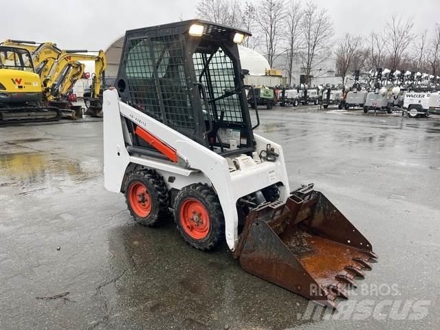 Bobcat S70 Skid steer mini utovarivači