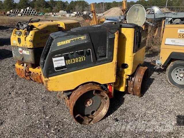Bomag 8500 Nabijači zemlje