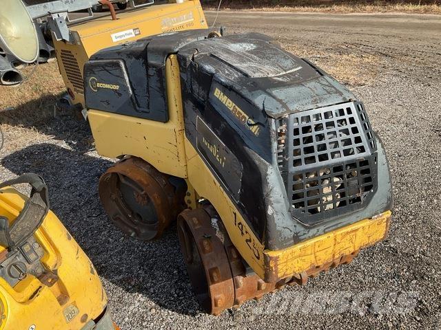 Bomag 8500 Nabijači zemlje