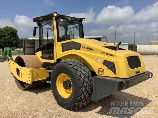 Bomag BW211D-5 Valjci sa jednim bubnjem