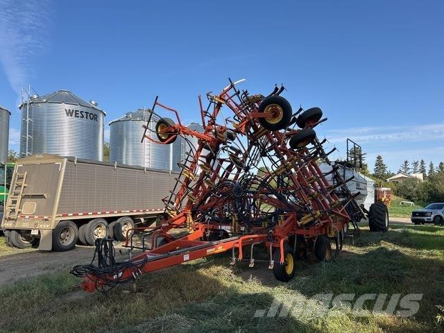 Bourgault 8810 Sejačice