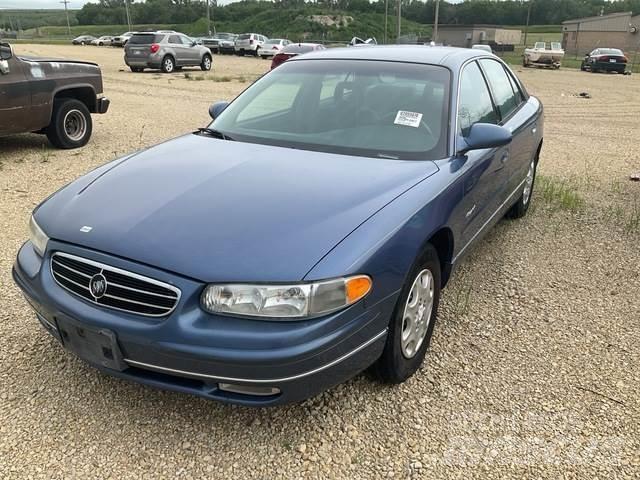 Buick Regal LS Automobili