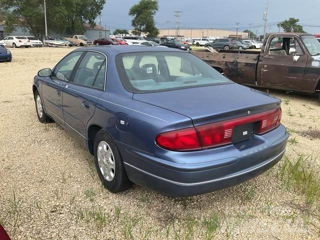 Buick Regal LS Automobili