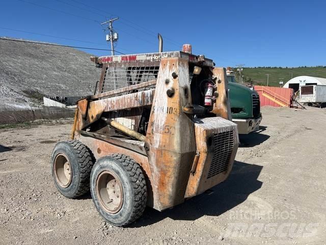 CASE 1845C Skid steer mini utovarivači