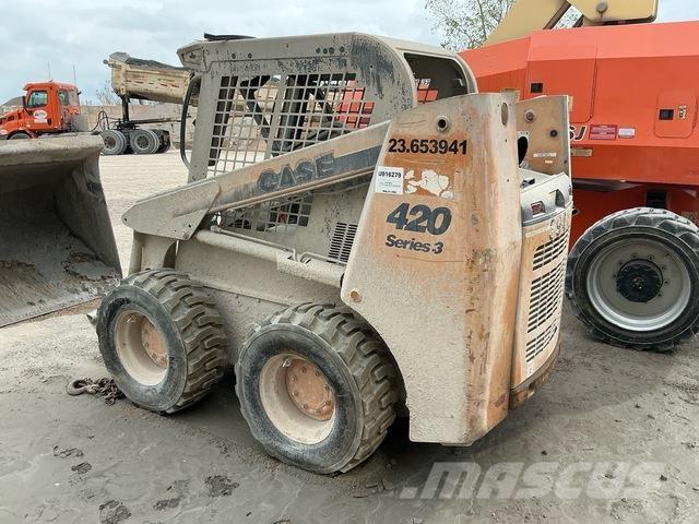 CASE 420 Skid steer mini utovarivači