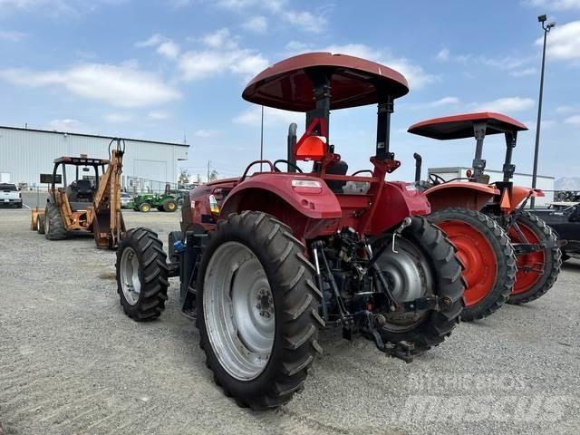 Case IH 130A Traktori