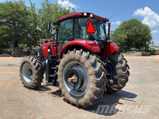 Case IH 140A Traktori