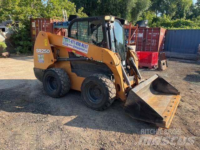 CASE SR250 Skid steer mini utovarivači