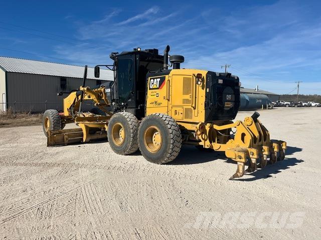 CAT 140M3 AWD Grejderi