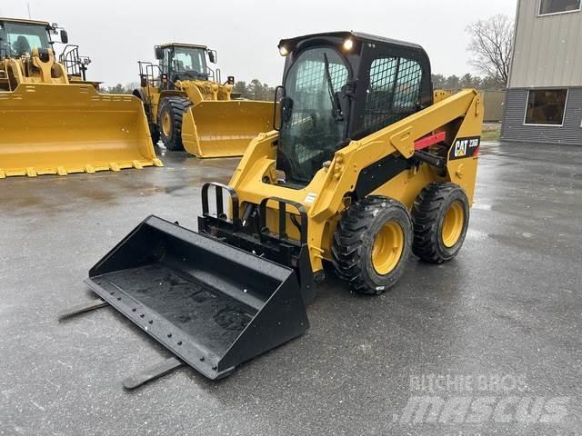 CAT 236D Skid steer mini utovarivači