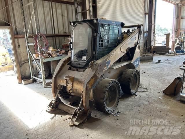 CAT 252B Skid steer mini utovarivači