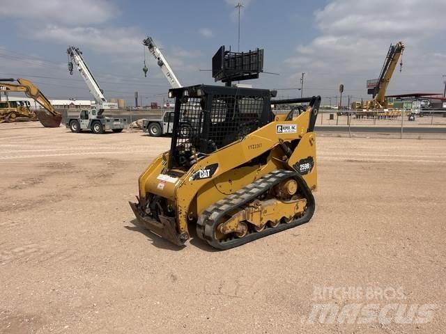 CAT 259B3 Skid steer mini utovarivači