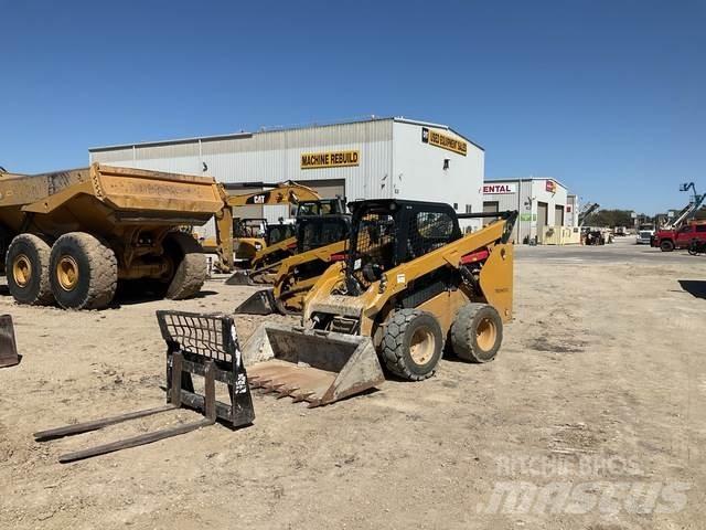 CAT 262D3 Skid steer mini utovarivači