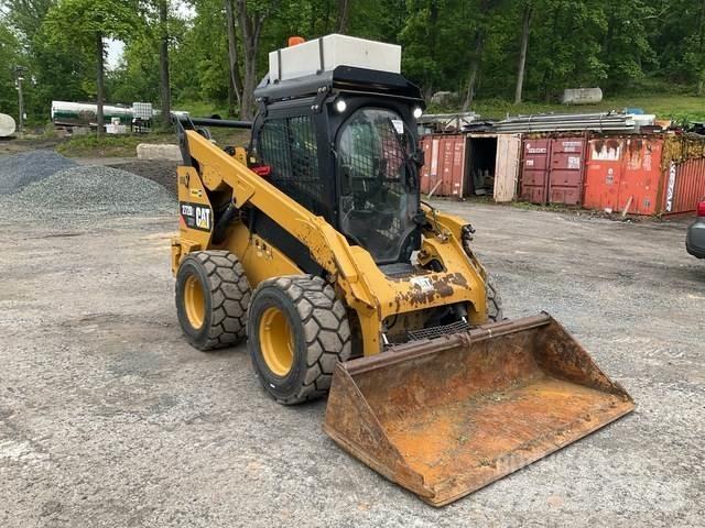 CAT 272D2 XHP Skid steer mini utovarivači