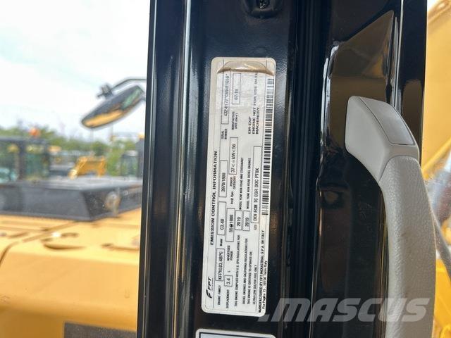 CAT 311FLRR Bageri guseničari