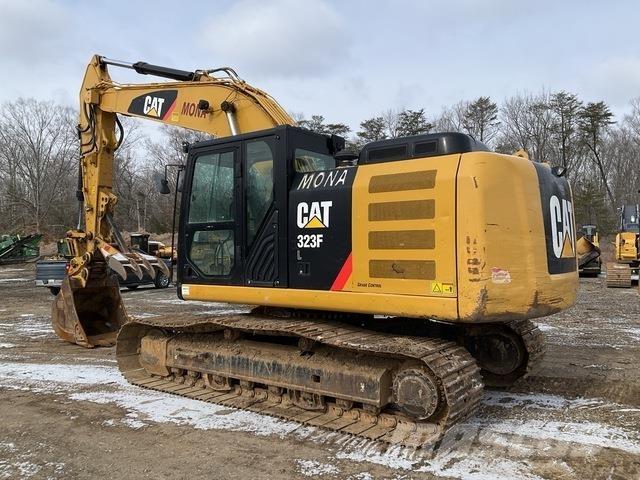 CAT 323F Bageri guseničari