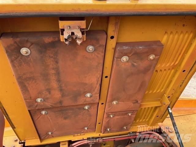 CAT 336 Bageri guseničari