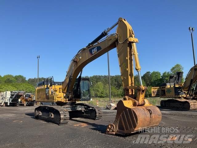 CAT 352F Bageri guseničari