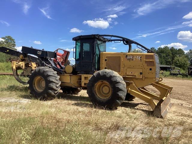 CAT 525D Skideri