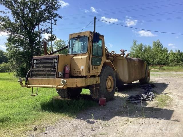 CAT 615C Kamioni za vodu