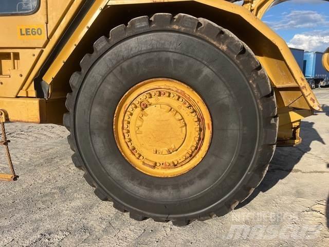 CAT 621G Polovni strugači