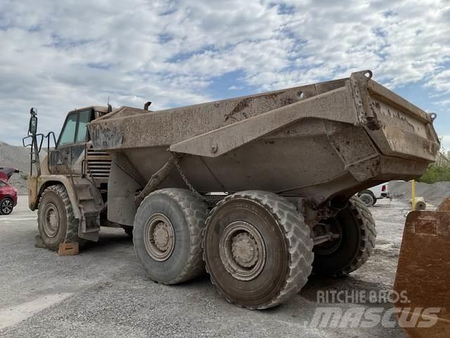 CAT 730 Zglobni damperi