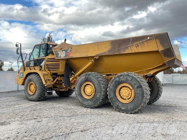 CAT 730 Zglobni damperi