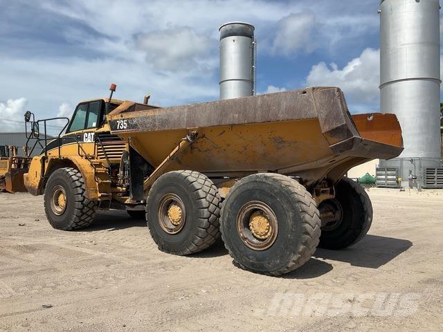 CAT 735 Zglobni damperi