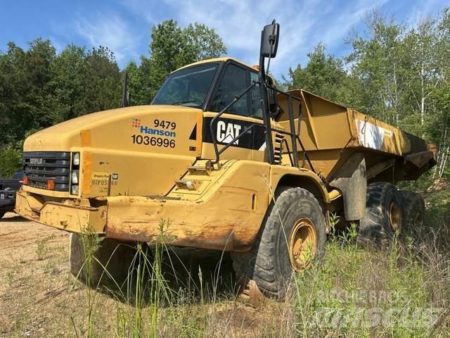 CAT 740 Zglobni damperi