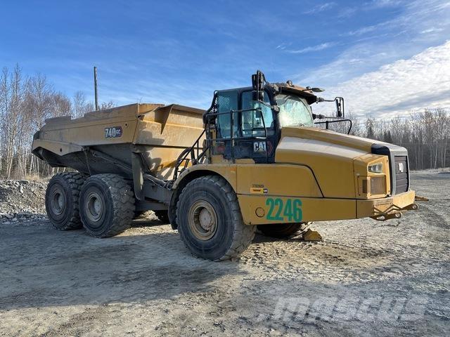 CAT 740GC Zglobni damperi