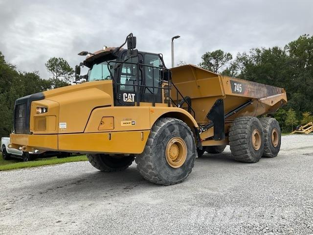 CAT 745 Zglobni damperi