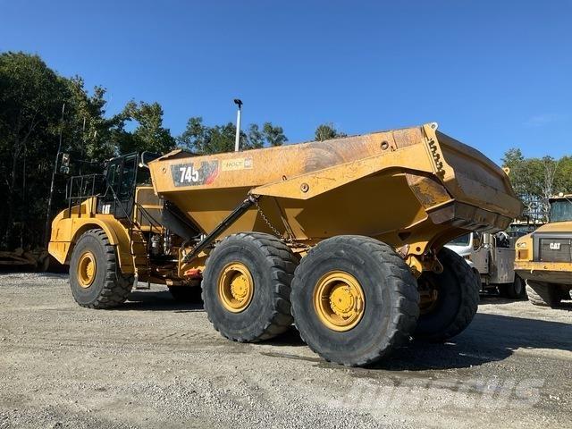 CAT 745 Zglobni damperi