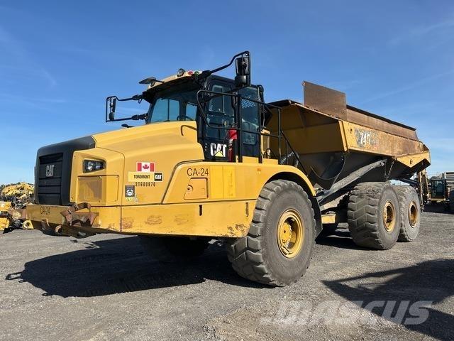 CAT 745 Zglobni damperi