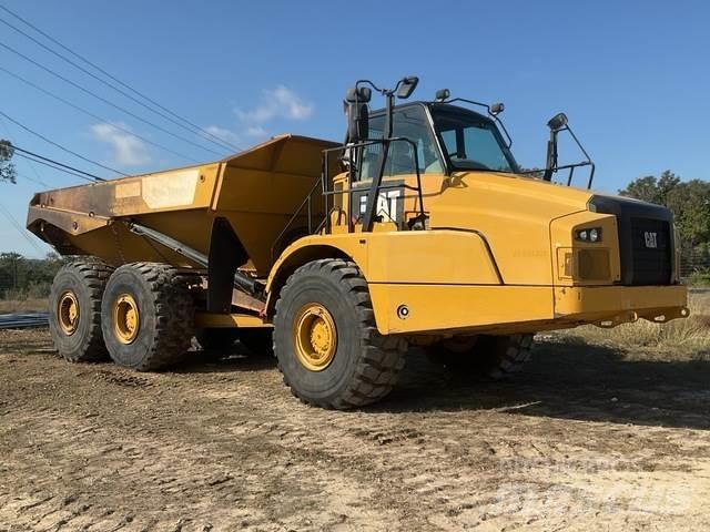 CAT 745C Zglobni damperi